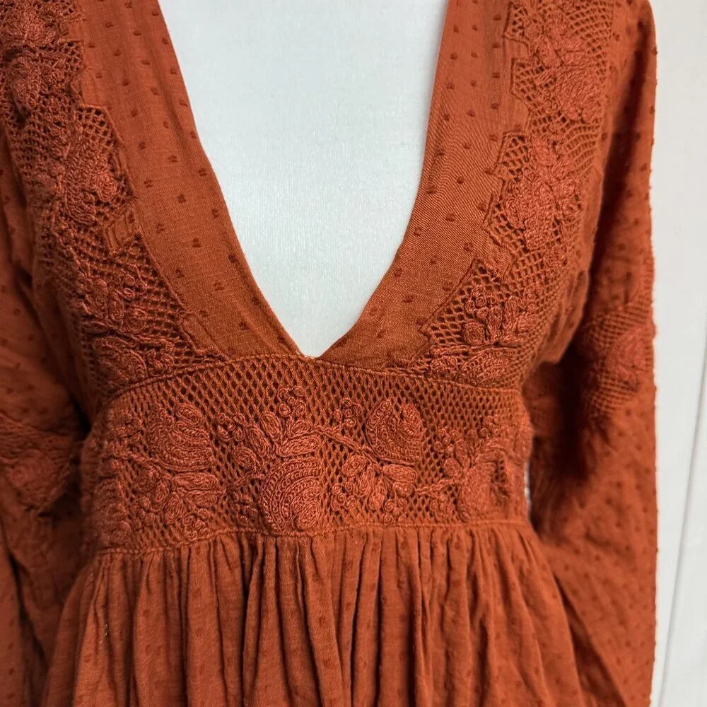 Free People Cinnamon Sugarpie‎ Plunge Mini Dress – Size Small, EUC